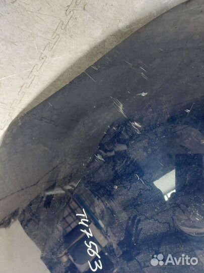 Капот Toyota Yaris, 2004