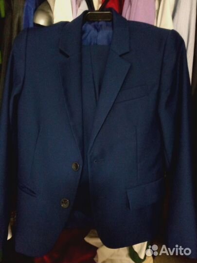 Школьный костюм