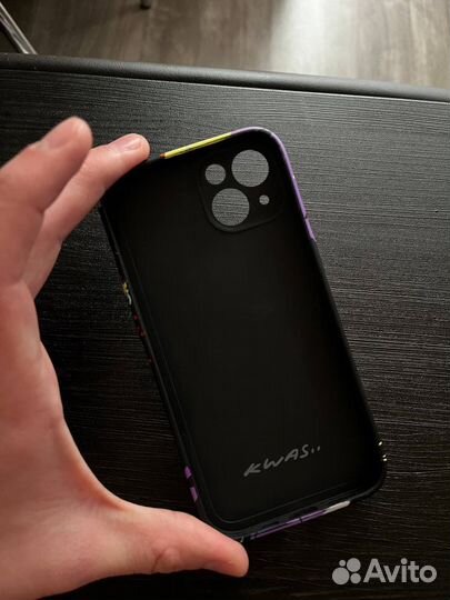 Чехол на iPhone 13