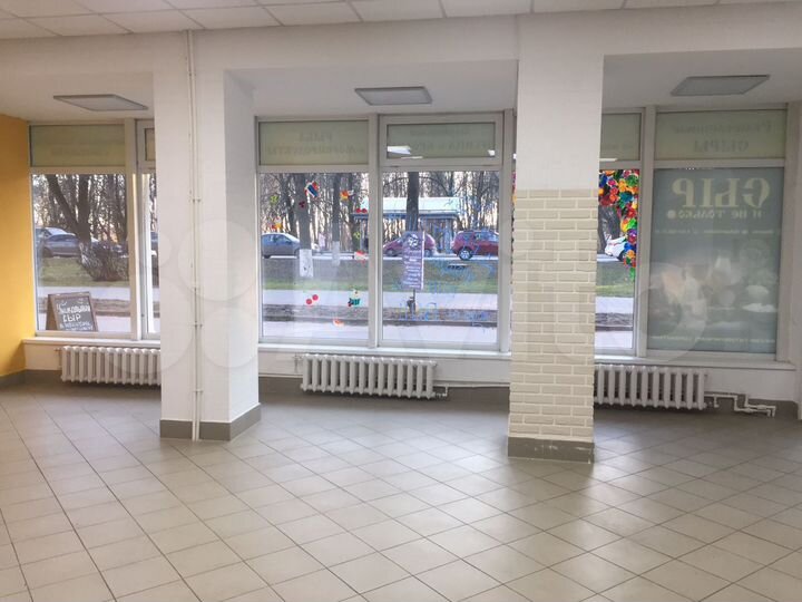 Торговая площадь, 80 м²