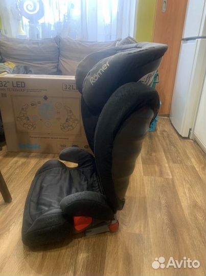 Автокресло Romer Kidfix с креплением isofix на реб