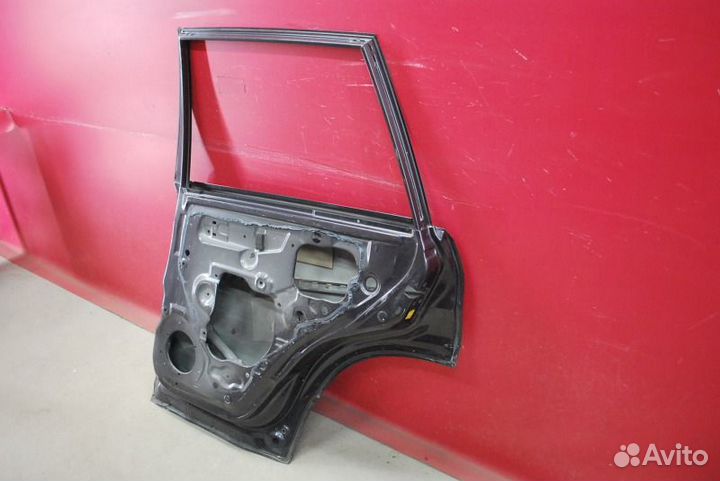 Дверь задняя правая Suzuki Grand Vitara