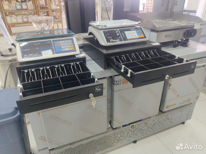 Денежный ящик