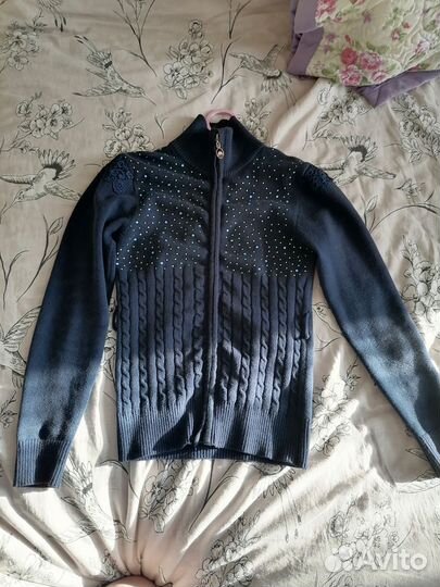 Школьная кофточка