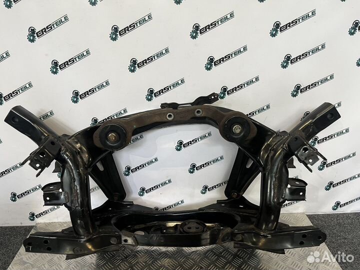 Задний подрамник в сборе Toyota RAV4 40 AVA44