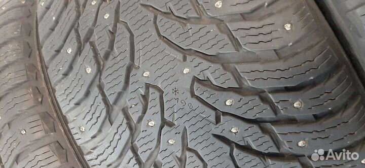 Nokian Tyres Hakkapeliitta 9 SUV 295/40 R21 111T