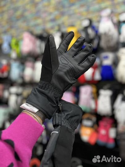 Перчатки подростковые горнолыжные черные