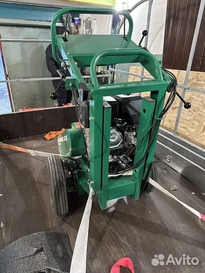 Измельчитель пней sable SG350K