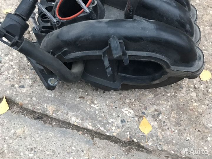 Впускной коллектор 1.6 шкода