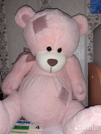Плюшевый медведь