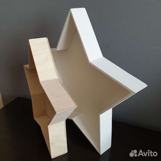 Деревянная подставка звезда для украшения