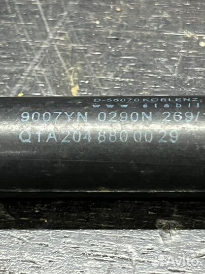 Амортизатор капота мерседес w212 w204 w218