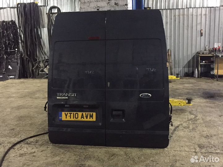 Задние двери Ford Transit c 2000-2014 год