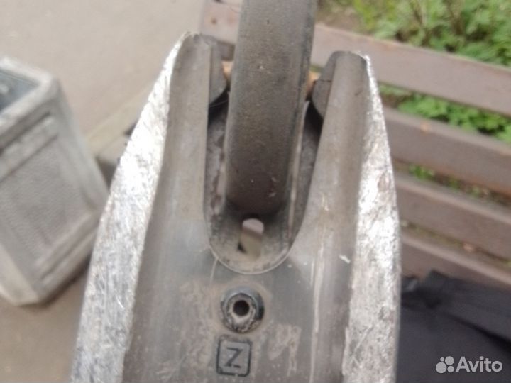 Трюковой самокат парк