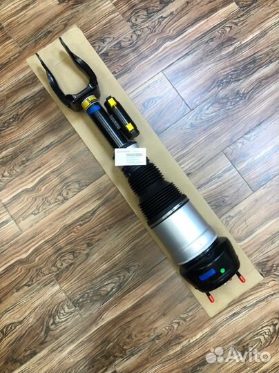 Пневмостойка на Mercedes ML-class A1663206713