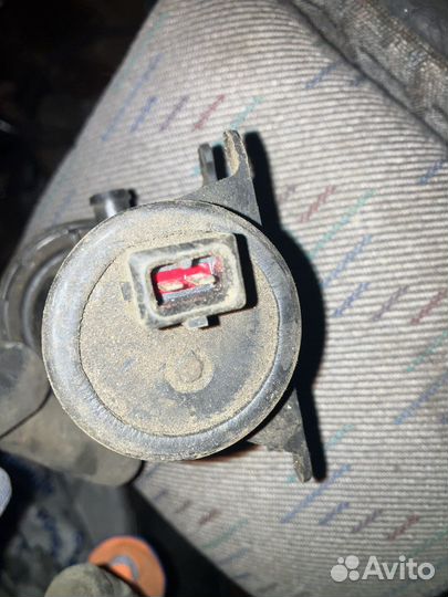 Клапан абсорбера фольксваген т4 2,5 бензин