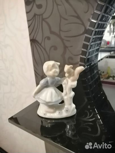 Статуэтка, винтаж, фарфор, старая Германия