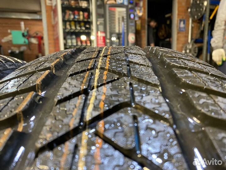 Pirelli Winter Sottozero 3 225/60 R18 100H