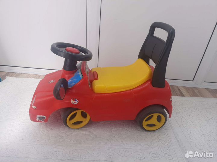 Детская машинка толокар каталка