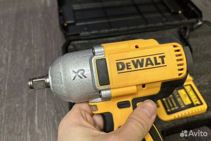 Аккумуляторный гайковерт DeWalt 20v 600 нм