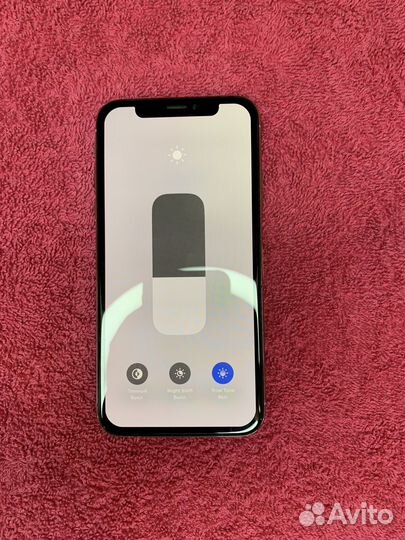 iPhone Xs, 64 ГБ