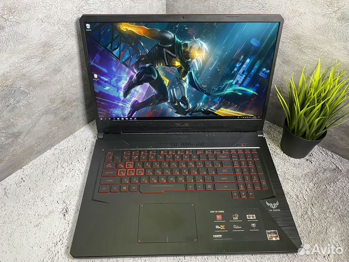 Большой мощный игровой ноутбук Asus 17,3