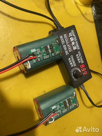 Аккумулятор для прикормочного кораблика