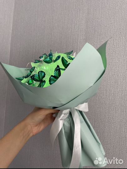Букет из бабочек