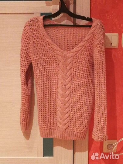 Свитер женский новый 44-46