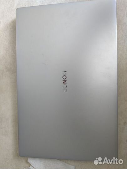 Honor magicbook 16