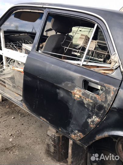 Двери Волга Газ 31105