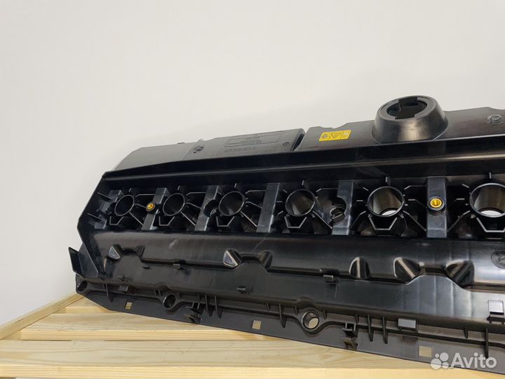 Клапанная крышка m54 для BMW E39 E46 E53 E60