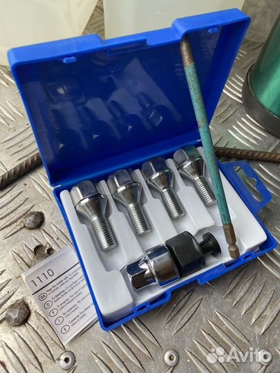 Болты секретки на колеса