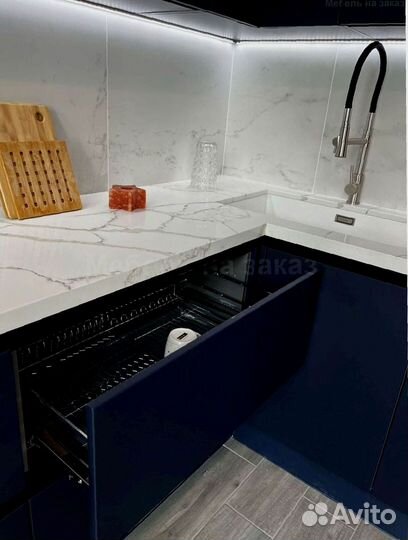 Кухонный гарнитур под ключ в Москве