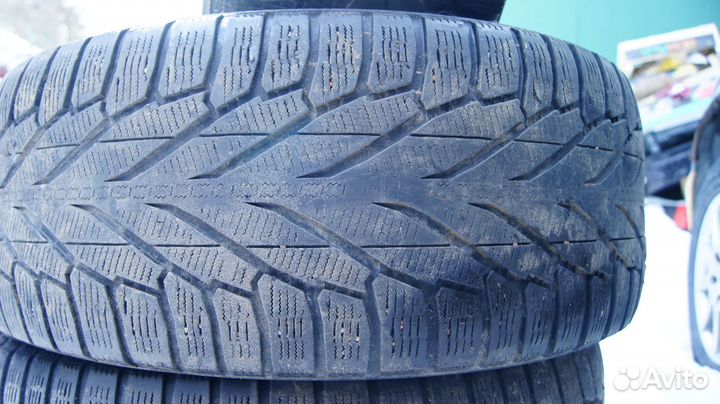 Nokian Tyres Hakkapeliitta R2 SUV 285/60 R18 116R