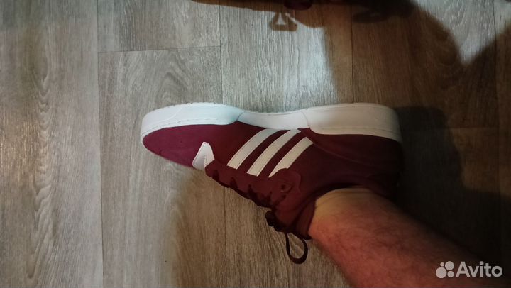 Adidas rivalry low бордовые