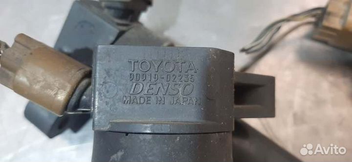 Катушка зажигания Toyota Corona Premio ST-210