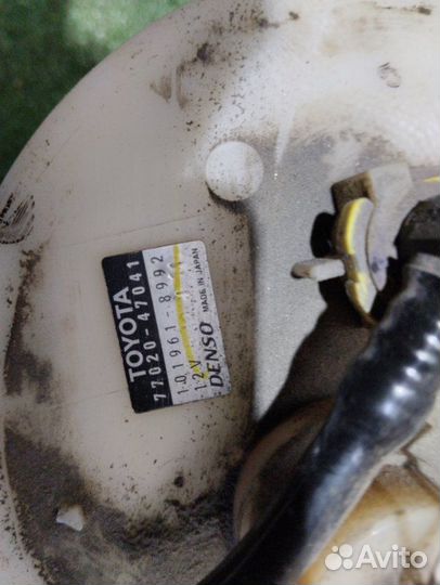 Бензонасос Toyota Prius NHW20 1NZ-FXE 2007