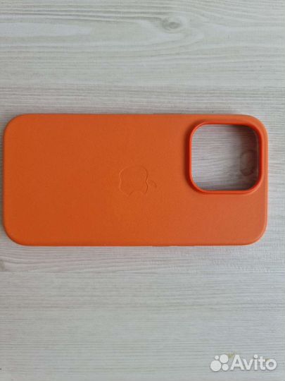 Чехол на iPhone 14 pro