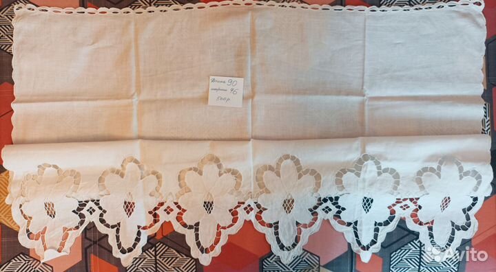 Старинный подзор, рушник, старинное кружево