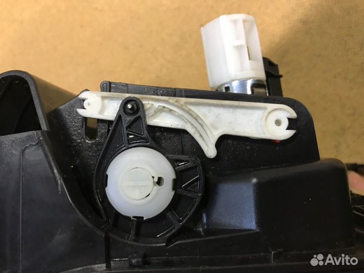 Пепельница Volkswagen Golf 6 хэтчбек 1.4 2010