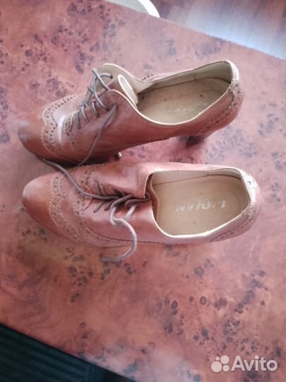 Туфли женские