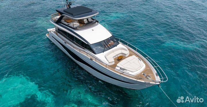 Моторная яхта Princess Y72 (022)