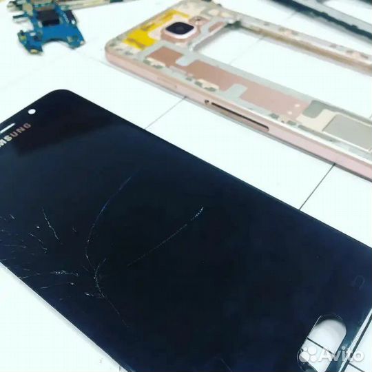 Переклейка дисплеев