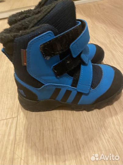 Зимние ботинки adidas