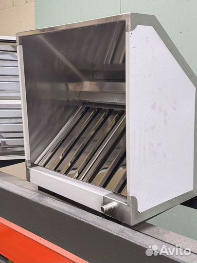 Зонт вытяжной из нержавейки