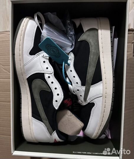 Nike air jordan 1 travis scott olive