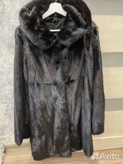 Шуба норковая с капюшоном 42 44