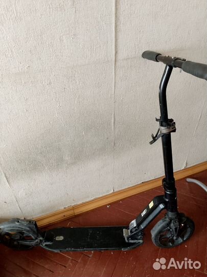 Самокат городской взрослый складной reaction 230m