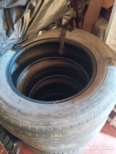 Nexen N8000 235/65 R17 104H